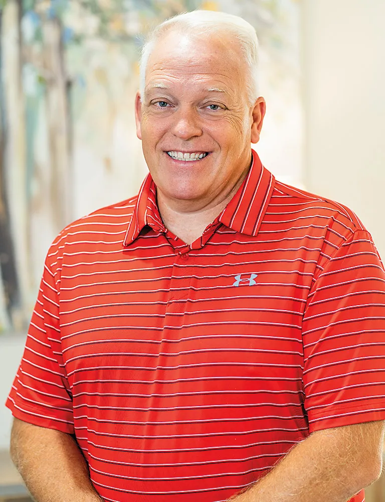 Image of a patient smiling for their testimonial.