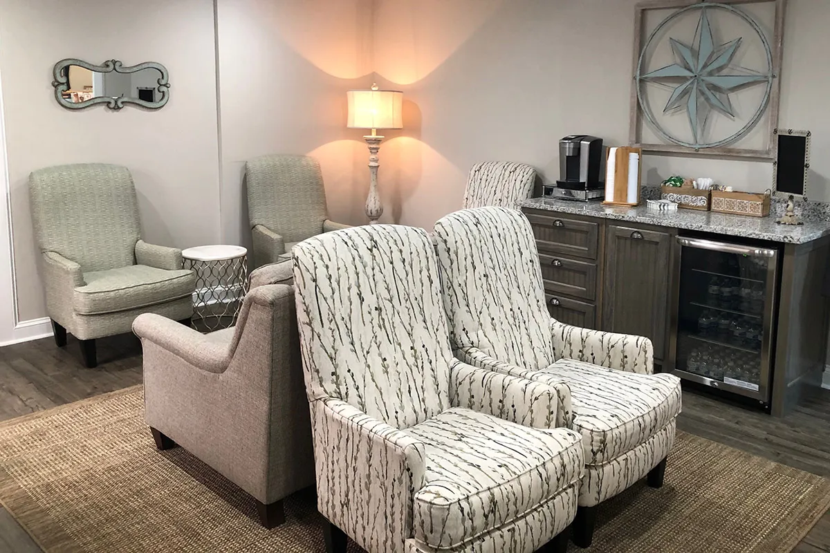 Image of the dental office.